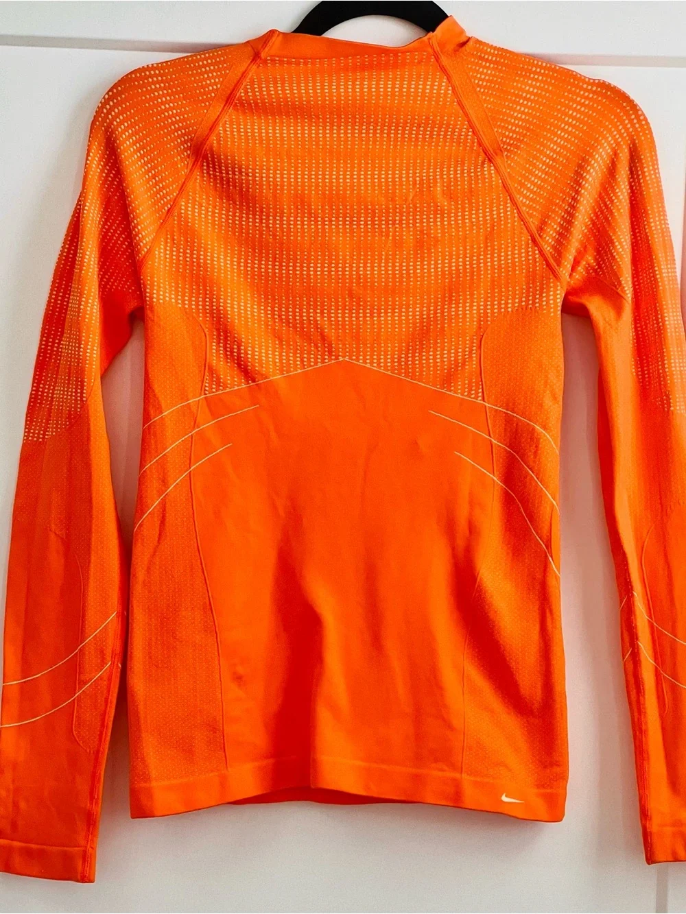 Nike Dri-FIT Knit Long Sleeve Running Top Women’s Medium Bright Orange